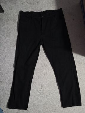 Rustler Black Men's Chinos